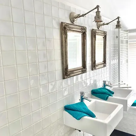 Bed & Breakfast Bb4you Aan Zee 400 Meter Van Het Strand *